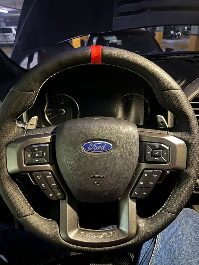 2019 Ford F150 Raptor 4x4 450 HP and 510 lbs Torque  - 23041442 - 12