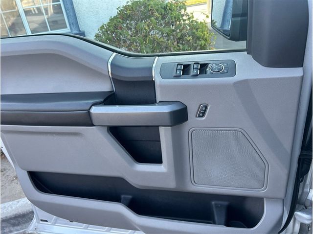 2019 Ford F150 SuperCrew Cab XLT 4X4 5.0L GAS BACK UP CAM CLEAN - 23073456 - 10