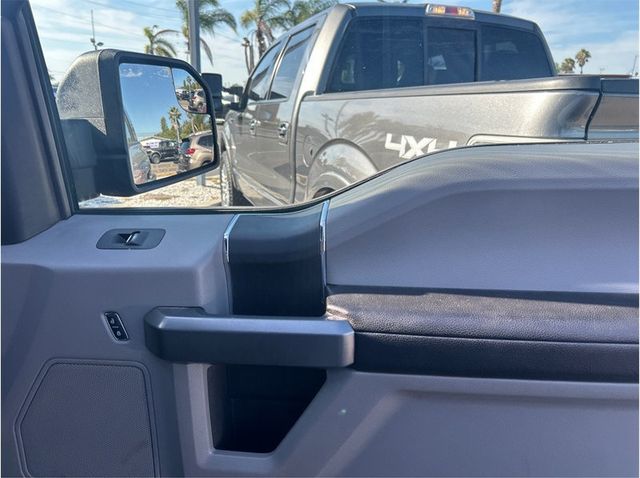 2019 Ford F150 SuperCrew Cab XLT 4X4 5.0L GAS BACK UP CAM CLEAN - 23073456 - 29