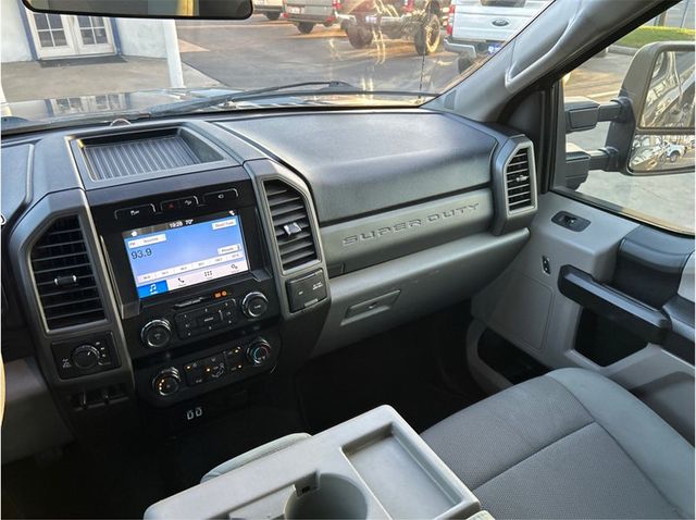 2019 Ford F250 Super Duty Crew Cab XL 4X4 6.2L GAS BACK UP CAM CLEAN - 23082827 - 26