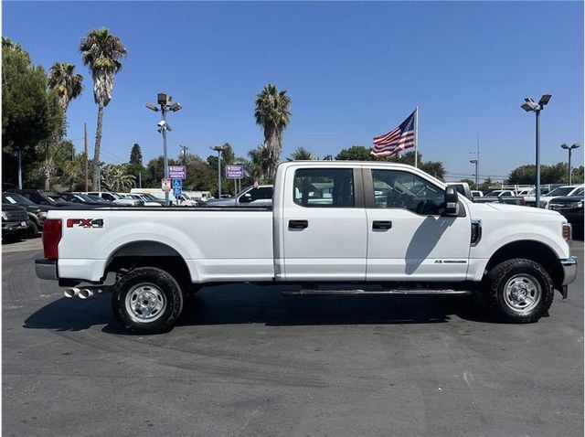 2019 Ford F250 Super Duty Crew Cab XL LONG BED 4X4 DIESEL CLEAN - 22582439 - 3