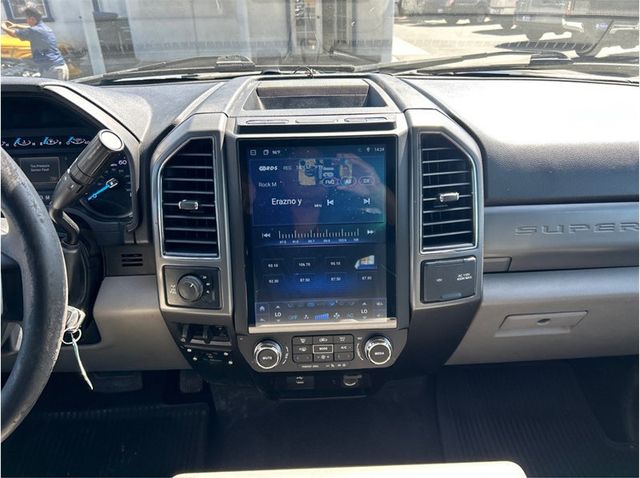 2019 Ford F250 Super Duty Crew Cab XLT LONG BED 4X4 DIESEL BACK UP CAM CLEAN - 23082828 - 26