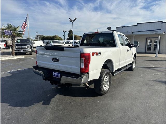 2019 Ford F250 Super Duty Super Cab XL 4X4 FX4 6.2L GAS 1OWNER CLEAN - 22624454 - 4