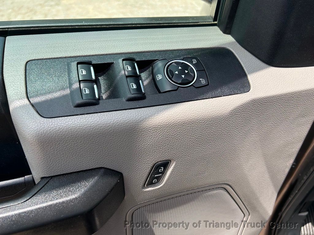 2019 Ford F250HD CREW CAB UTILITY! SUPER NICE UNIT! ++FINANCE OR LEASE! 100 PICTURES! - 22864544 - 12