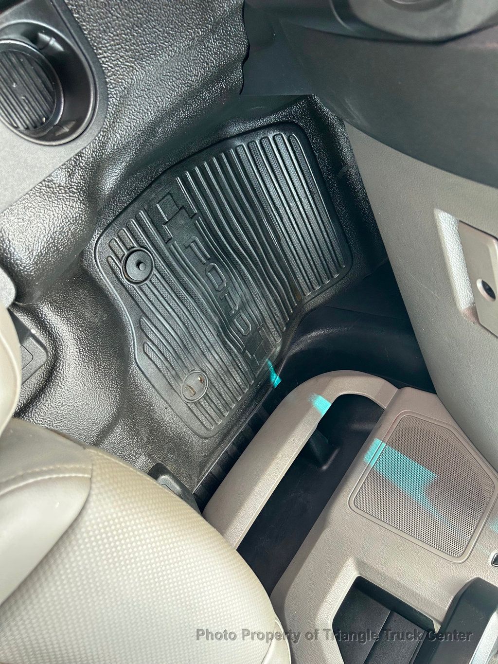 2019 Ford F250HD CREW CAB UTILITY! SUPER NICE UNIT! ++FINANCE OR LEASE! 100 PICTURES! - 22864544 - 17