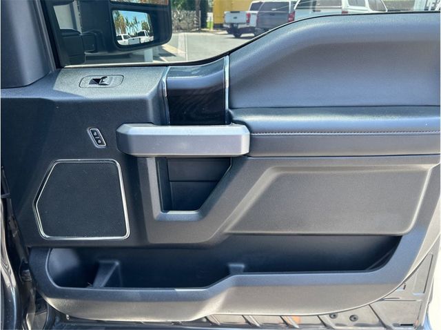 2019 Ford F350 Super Duty Crew Cab PLATINUM DUALLY 4X4 DIESEL NAV BACK UP CAM CLEAN - 23040576 - 28