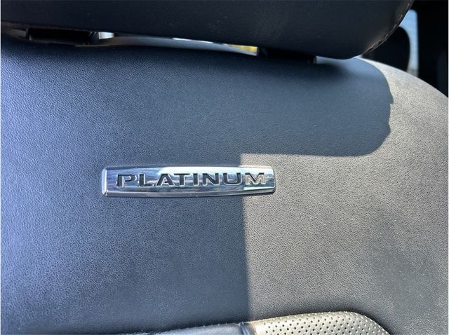 2019 Ford F350 Super Duty Crew Cab PLATINUM DUALLY 4X4 DIESEL NAV BACK UP CAM CLEAN - 23040576 - 32