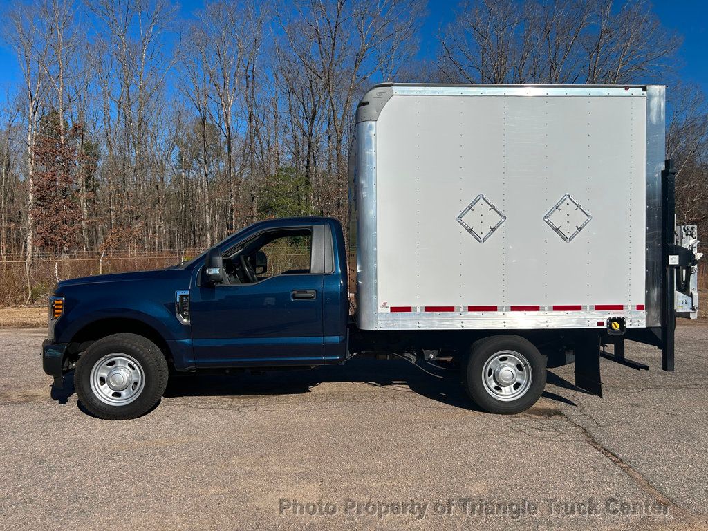 2019 Ford F-350 Super Duty Chassis Cab's photo