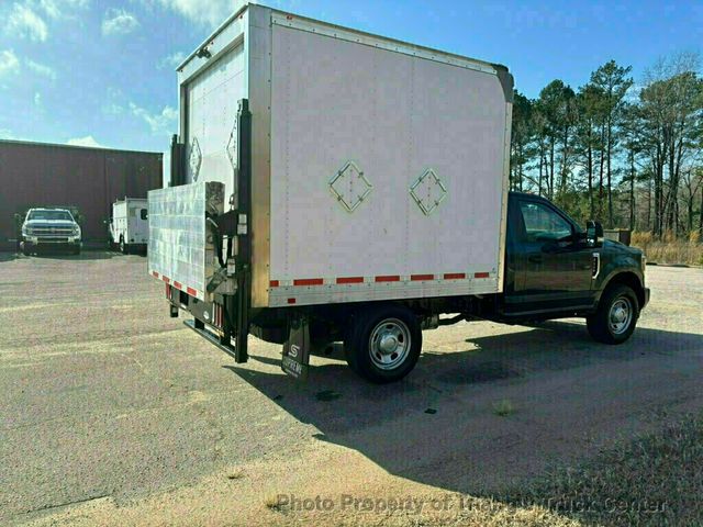 2019 Ford F350HD JUST 16k MILES! ALUMINUM LIFT GATE! +POWER EQUIPMENT! FORD SYNC!  SUPER CLEAN UNIT! - 22947887 - 9