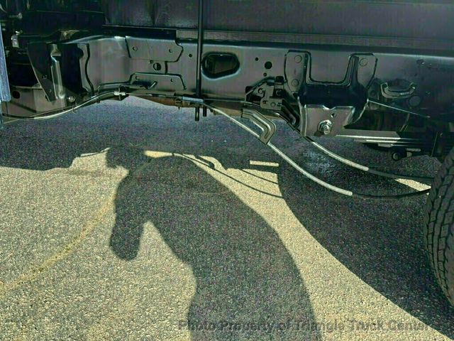 2019 Ford F350HD JUST 16k MILES! ALUMINUM LIFT GATE! +POWER EQUIPMENT! FORD SYNC!  SUPER CLEAN UNIT! - 22947887 - 16