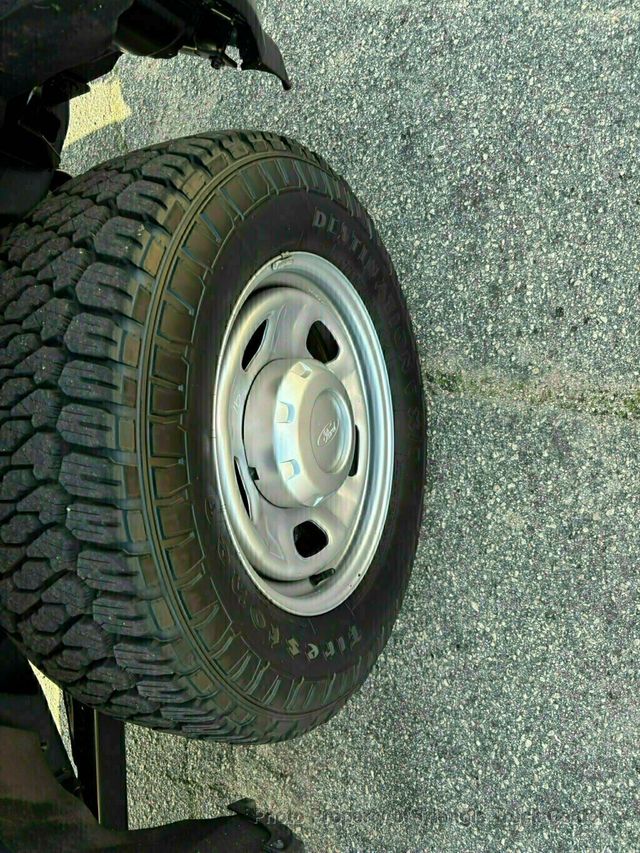 2019 Ford F350HD JUST 16k MILES! ALUMINUM LIFT GATE! +POWER EQUIPMENT! FORD SYNC!  SUPER CLEAN UNIT! - 22947887 - 18