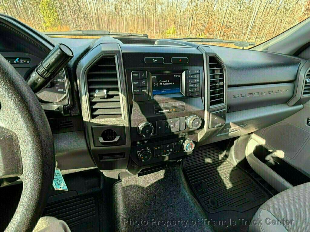 2019 Ford F350HD JUST 16k MILES! ALUMINUM LIFT GATE! +POWER EQUIPMENT! FORD SYNC!  SUPER CLEAN UNIT! - 22947887 - 26