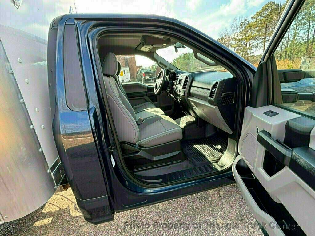 2019 Ford F350HD JUST 16k MILES! ALUMINUM LIFT GATE! +POWER EQUIPMENT! FORD SYNC!  SUPER CLEAN UNIT! - 22947887 - 29