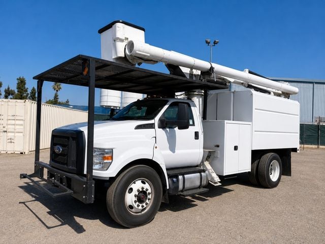 2019 Ford F750 w/ Altec LR7 56, 56 ft  Forestry Bucket - 23065766 - 1