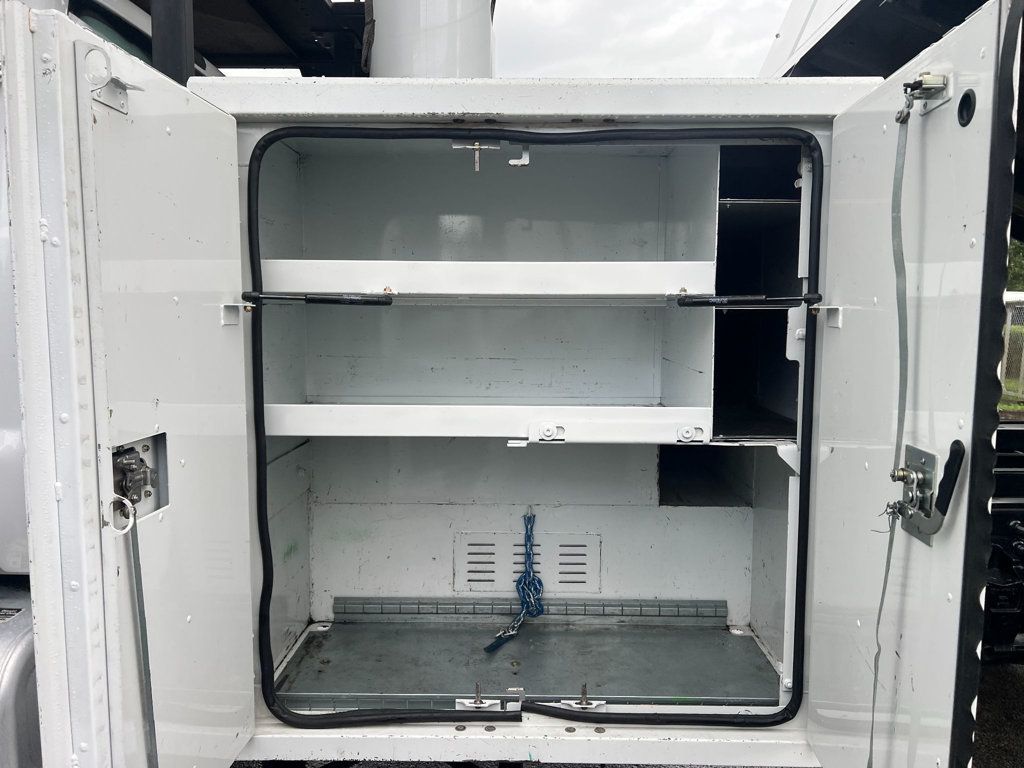 2019 Ford F750 w/ Altec LR7 56, 56 ft  Forestry Bucket - 23065766 - 23