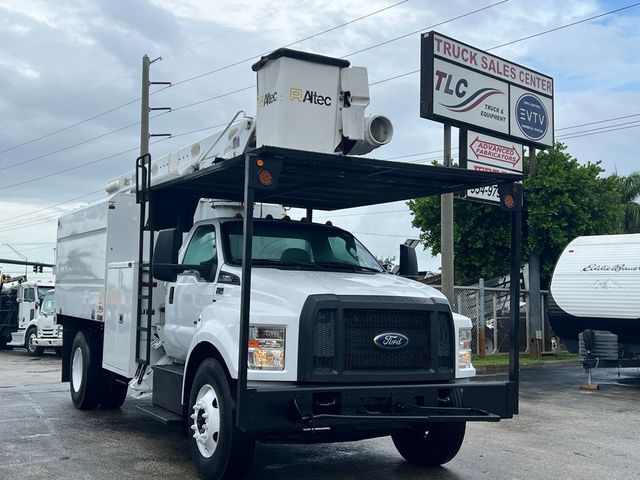 2019 Ford F750 w/ Altec LR7 56, 56 ft  Forestry Bucket - 23065766 - 40