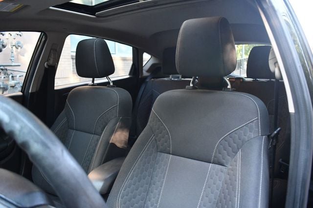 2019 Ford Fiesta SE Hatch - 23026826 - 14
