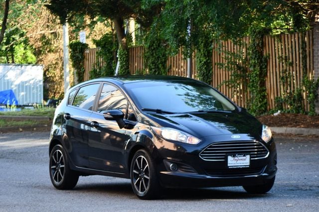 2019 Ford Fiesta SE Hatch - 23026826 - 8