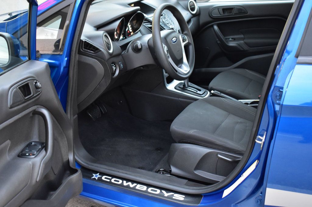 2019 Ford Fiesta SE Sedan - 22947182 - 14