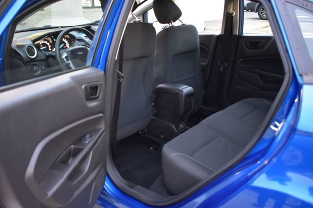 2019 Ford Fiesta SE Sedan - 22947182 - 20