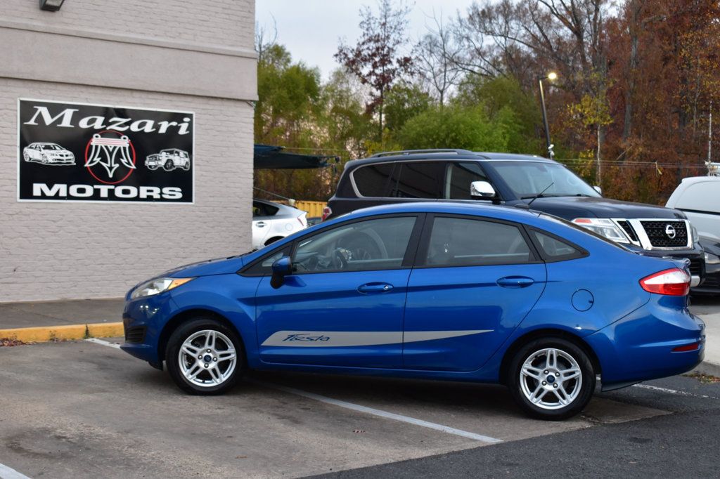 2019 Ford Fiesta SE Sedan - 22947182 - 2