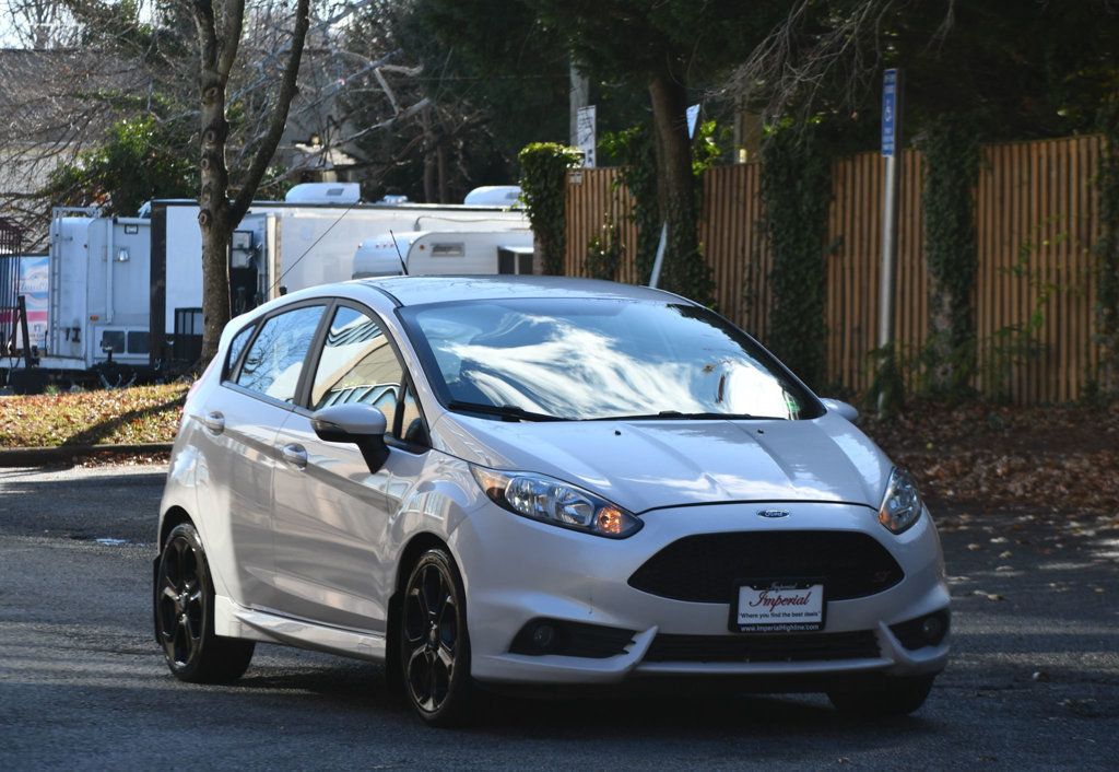 2019 Ford Fiesta ST photo 3