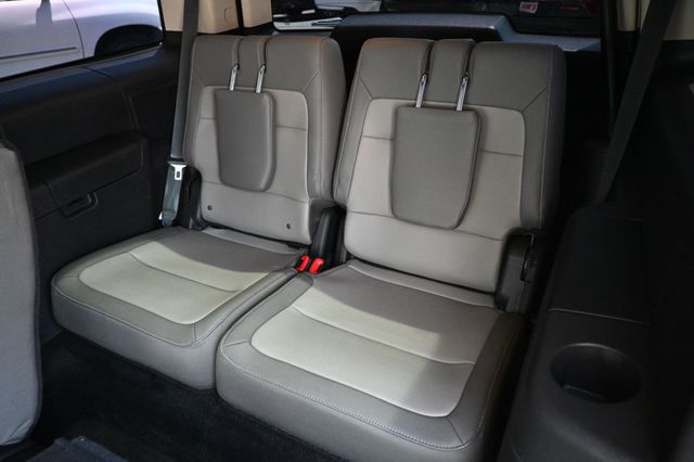 2019 Ford Flex Limited FWD - 23046304 - 17