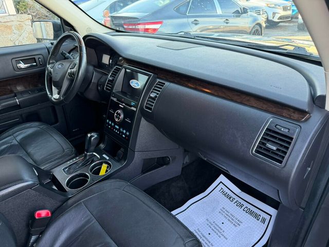 2019 Ford Flex Limited FWD - 22979790 - 19