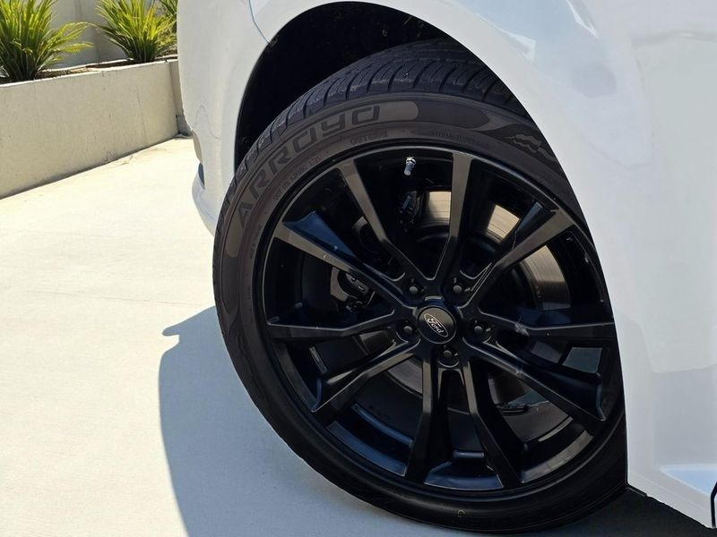 2019 Ford Flex Limited FWD - 22940244 - 4