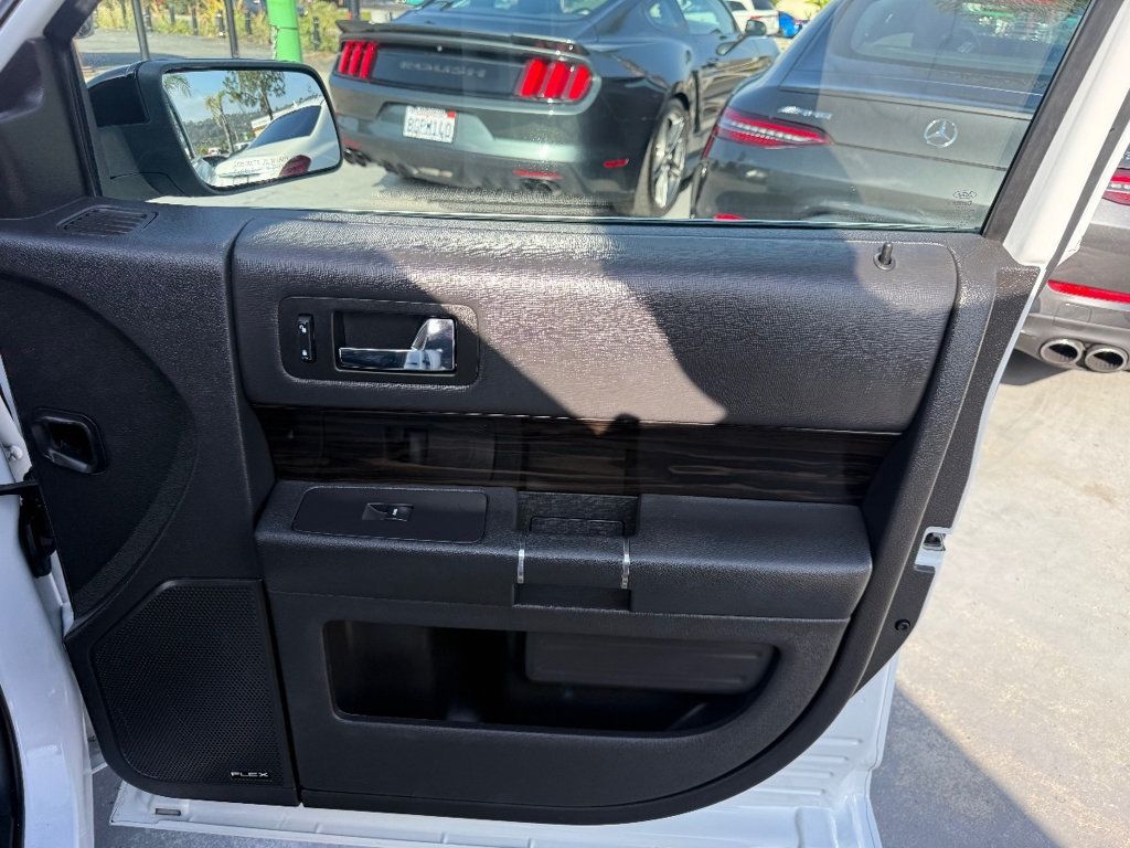 2019 Ford Flex SEL FWD - 22849880 - 12