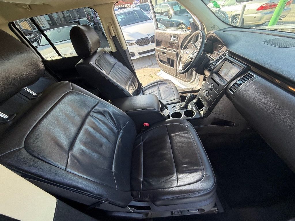 2019 Ford Flex SEL FWD - 22849880 - 14