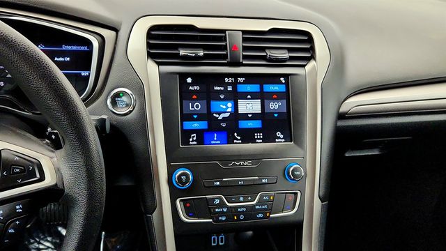 2019 Ford Fusion SE - 23032077 - 14