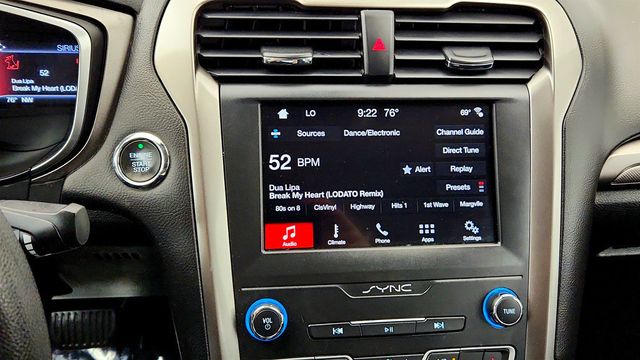 2019 Ford Fusion SE - 23032077 - 15