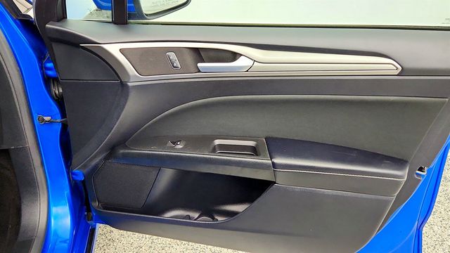 2019 Ford Fusion SE - 23032077 - 22