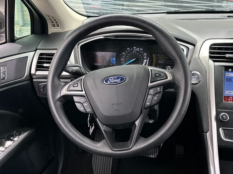 2019 Ford Fusion SE FWD - 23019690 - 17