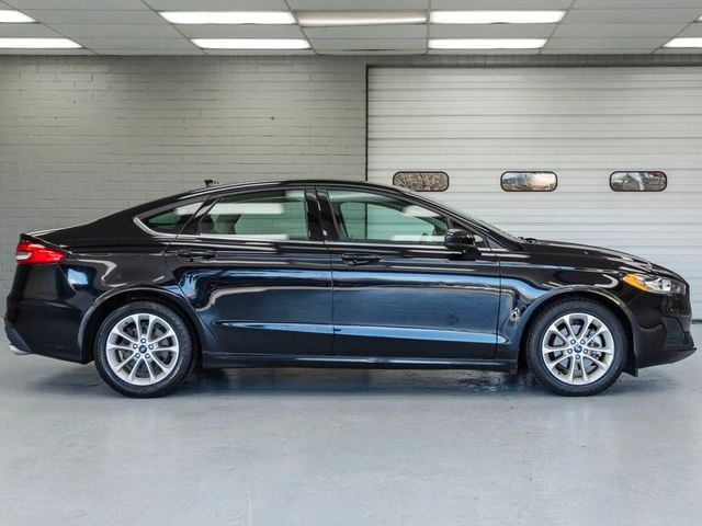 2019 Ford Fusion SE FWD - 22985430 - 2