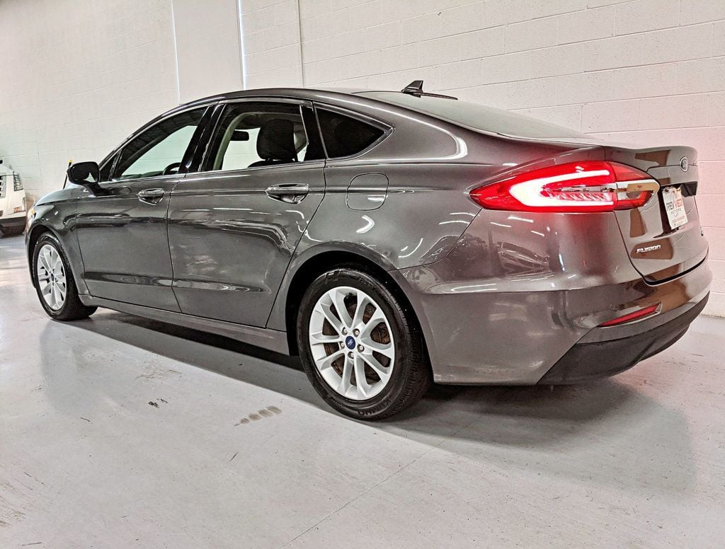 2019 Ford Fusion SE FWD - 22435219 - 4