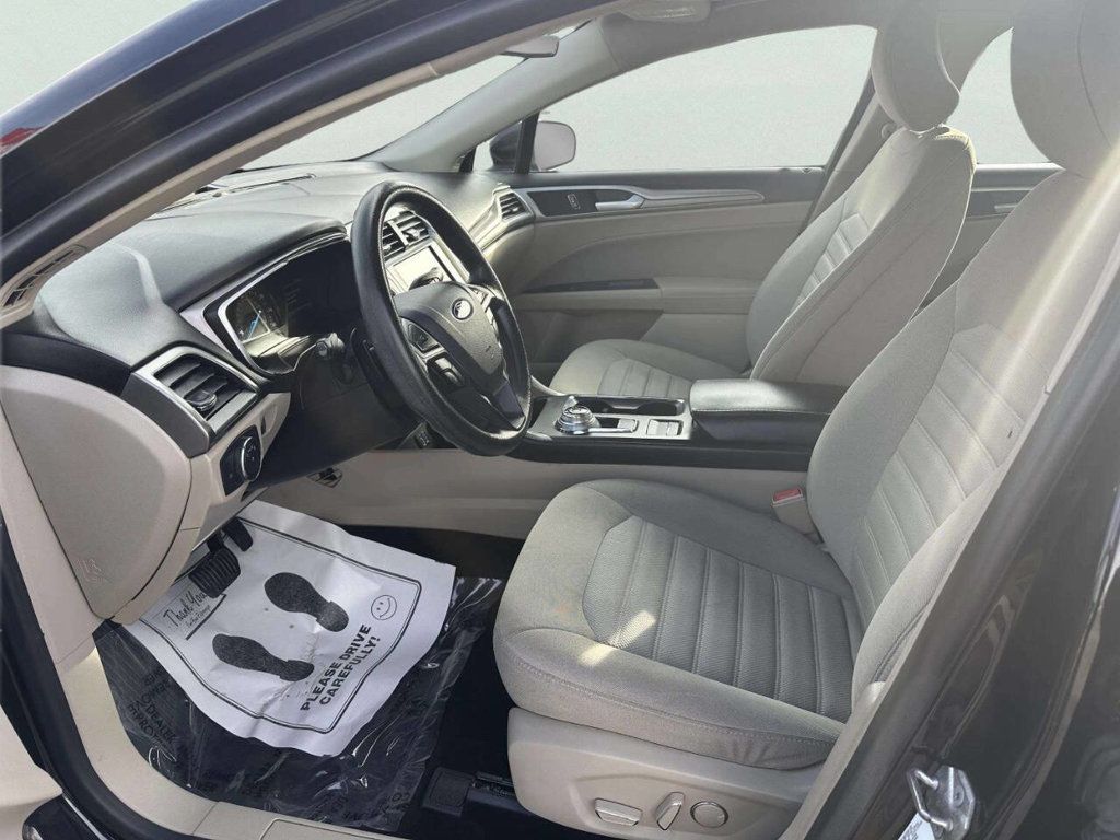 2019 Ford Fusion SE FWD - 22958717 - 8