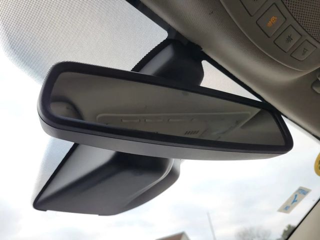 2019 Ford Fusion S Sedan 4D - 22985716 - 28