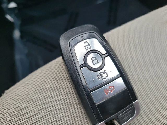 2019 Ford Fusion S Sedan 4D - 22985716 - 30