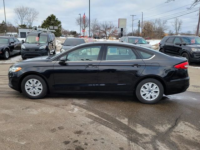 2019 Ford Fusion S Sedan 4D - 22985716 - 6
