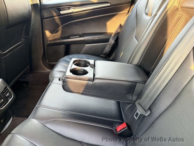 2019 Ford Fusion Energi Titanium FWD - 23027010 - 9