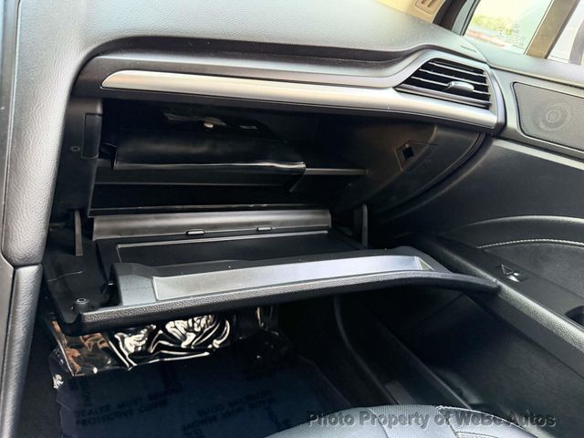 2019 Ford Fusion Energi Titanium FWD - 23027010 - 27