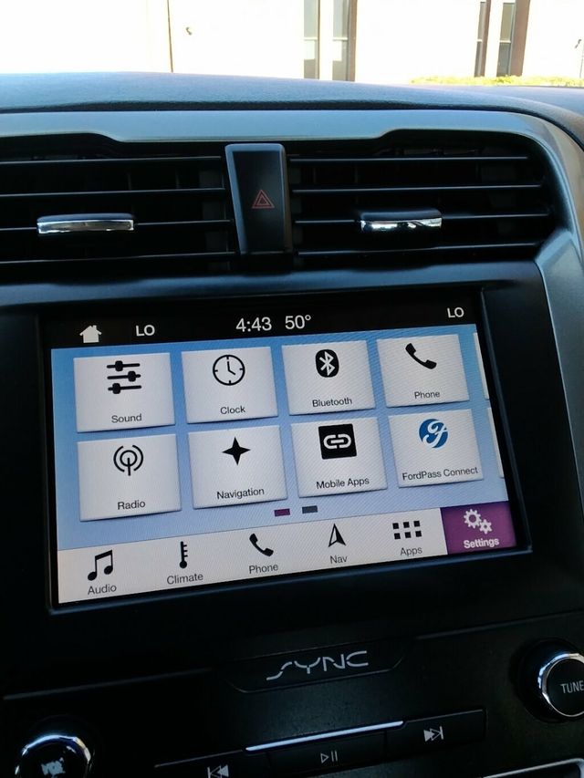 2019 Ford Fusion Hybrid SE FWD - 23036482 - 18