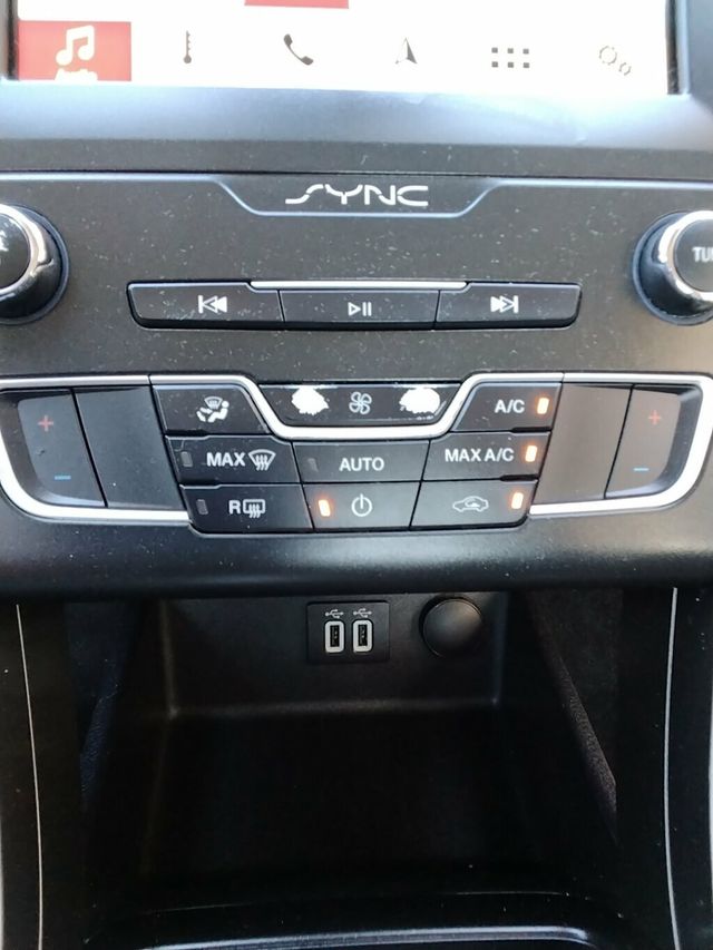 2019 Ford Fusion Hybrid SE FWD - 23036482 - 20