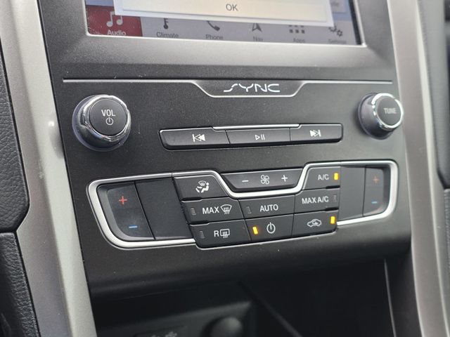 2019 Ford Fusion Hybrid SE FWD - 23023402 - 22