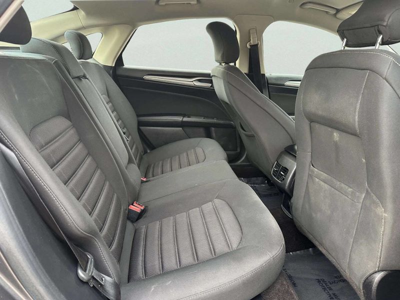 2019 Ford Fusion Hybrid SE FWD - 23025310 - 13