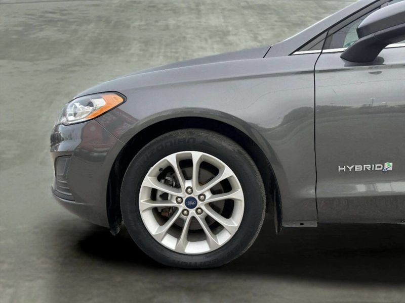 2019 Ford Fusion Hybrid SE FWD - 23025310 - 32
