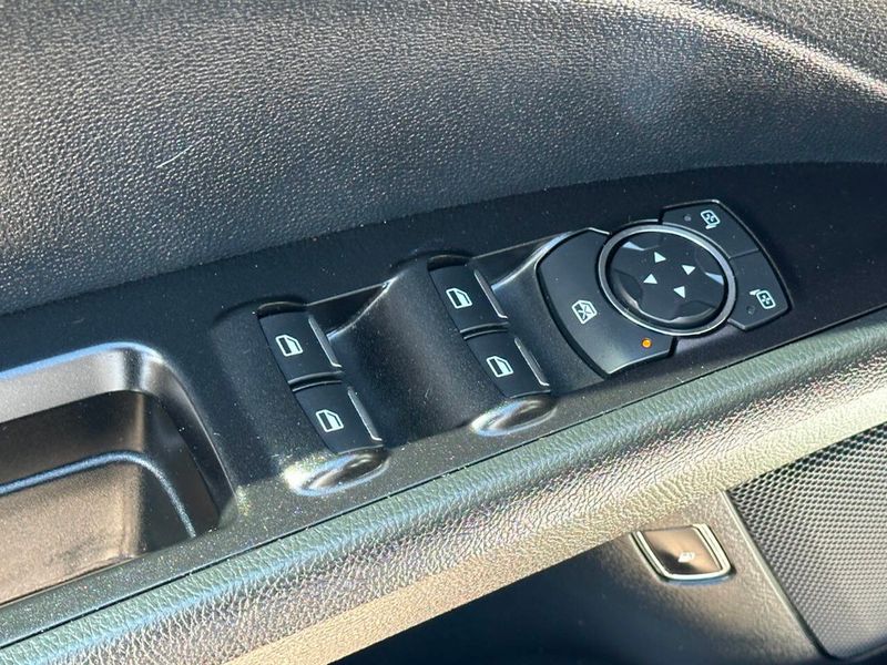 2019 Ford Fusion Hybrid SEL FWD - 22883874 - 12