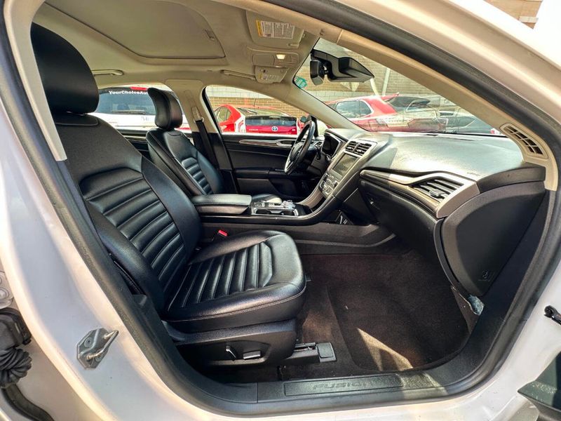 2019 Ford Fusion Hybrid SEL FWD - 22883874 - 22